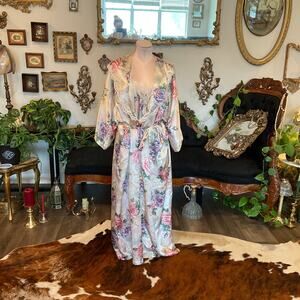Vintage California Dynasty satin shiny Floral Lace Robe & Nightgown Set Size 1X